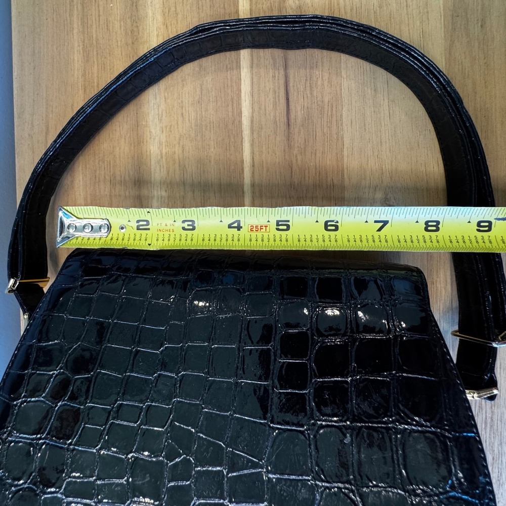 Ashneil Vintage Black Croc Embossed Patent Leather Crossbody Bag Gold Heart Lock - Picture 13 of 16